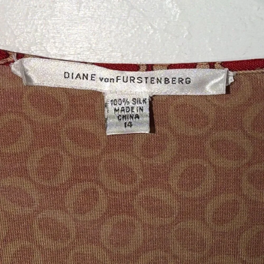 Diane Von Furstenberg Rust Red Printed Wrap Midi Dress - Picture 4 of 8